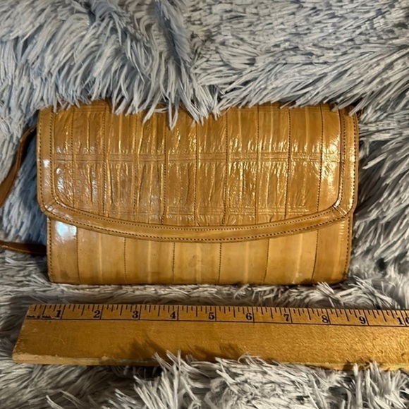 Vintage eel skin clutch with removable strap - Picture 1 of 9